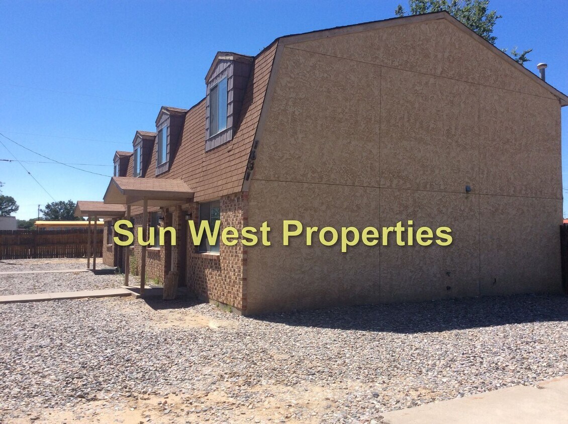Foto principal - Farmington Ave. 1631