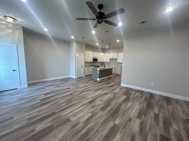 Building Photo - 4005 Avion Dr