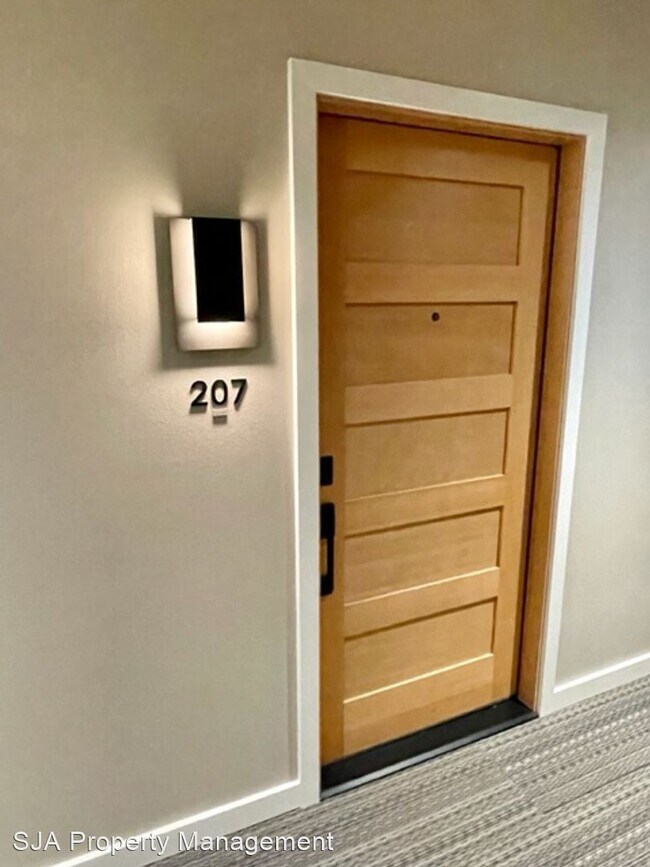 Foto del edificio - 1 br, 1 bath House - 6401 Lake Washington ...