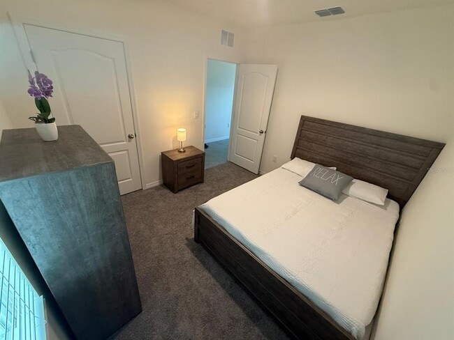 Foto del edificio - 659 Park Pl Blvd