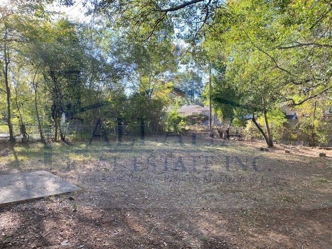 Building Photo - Sherwood Home Off Pinto Trail