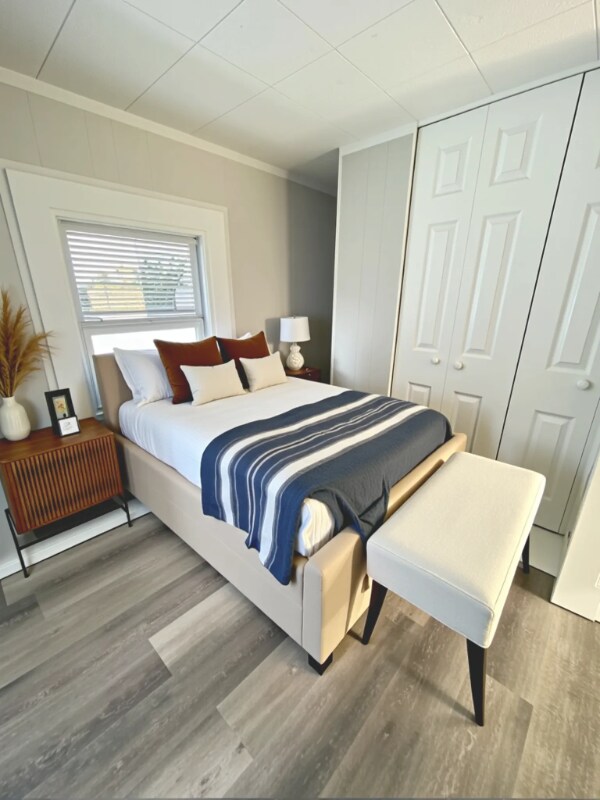 Foto del edificio - 1243 E 61st St