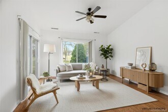 Building Photo - 763 Spring Lake Dr