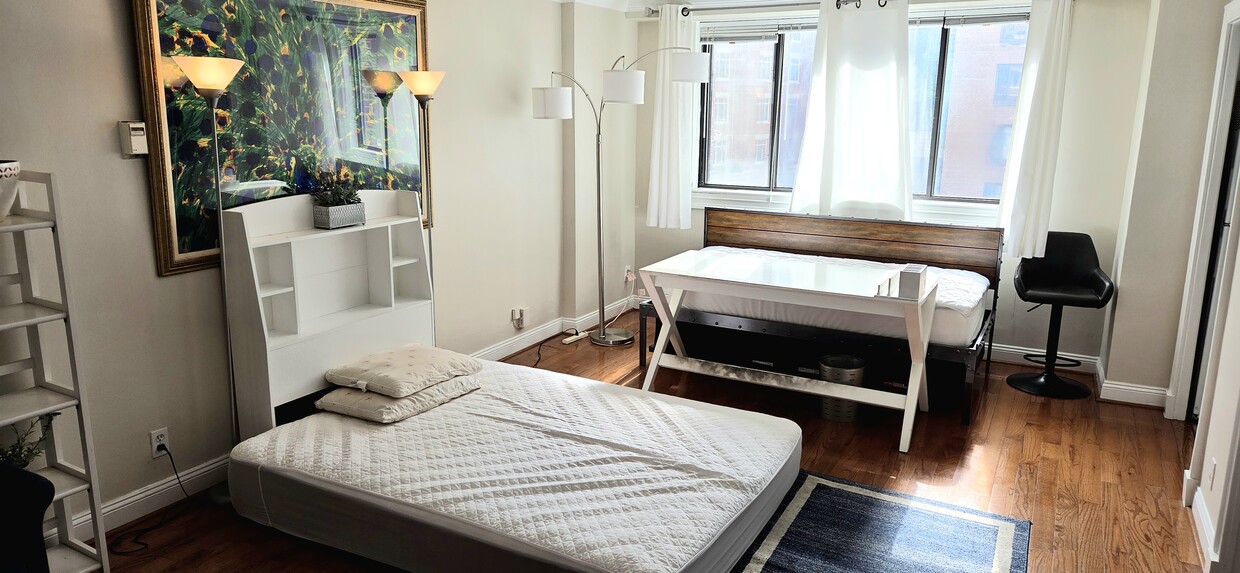 Photo - 1420 N St NW (Washington, DC)