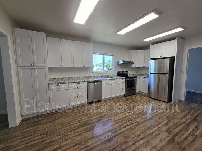 Foto del edificio - 1136 SE Pine St