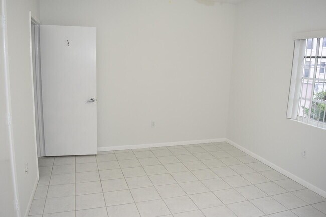 Foto del edificio - 2010 Taylor St