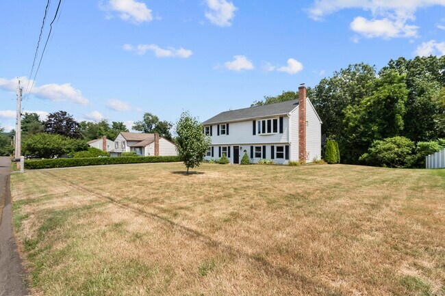 Foto del edificio - 32 Nod Brook Rd