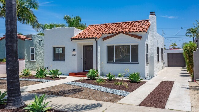 Building Photo - Charming Home in North Park - Altadena