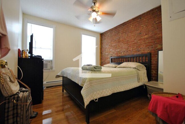 Foto del edificio - Brookline Village Affordable Family House