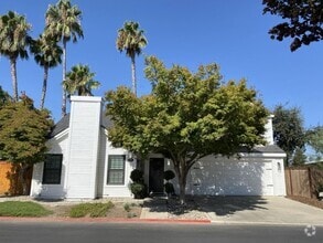 Building Photo - 8665 N Cedar Ave