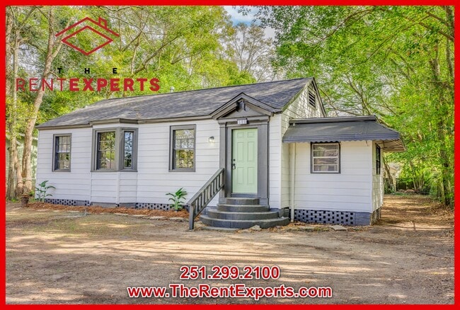 Building Photo - 561 Tuttle Ave