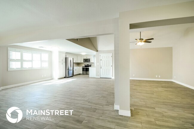 Foto del edificio - 15816 N 25th Ave