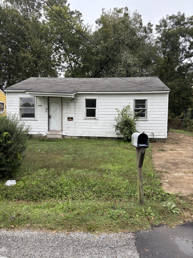 Primary Photo - 1112 N 5th Ave