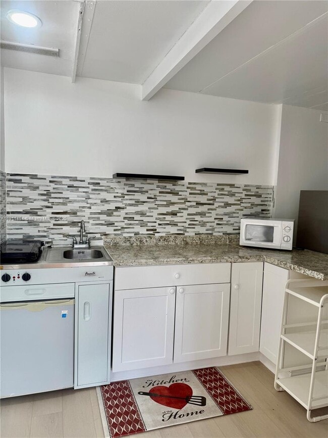 Foto del edificio - 13008 SW 50th St