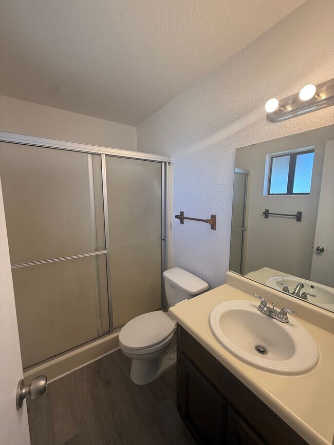 Foto del edificio - 3 Bedroom 2 Bathroom Home