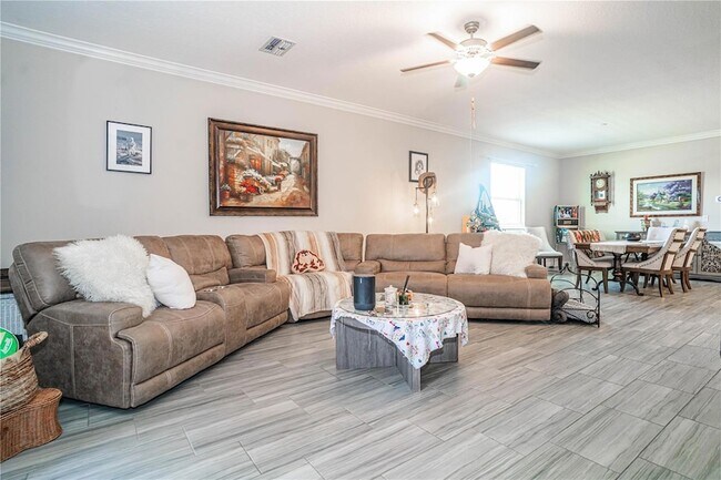 Foto del edificio - 9882 Campanula Ct