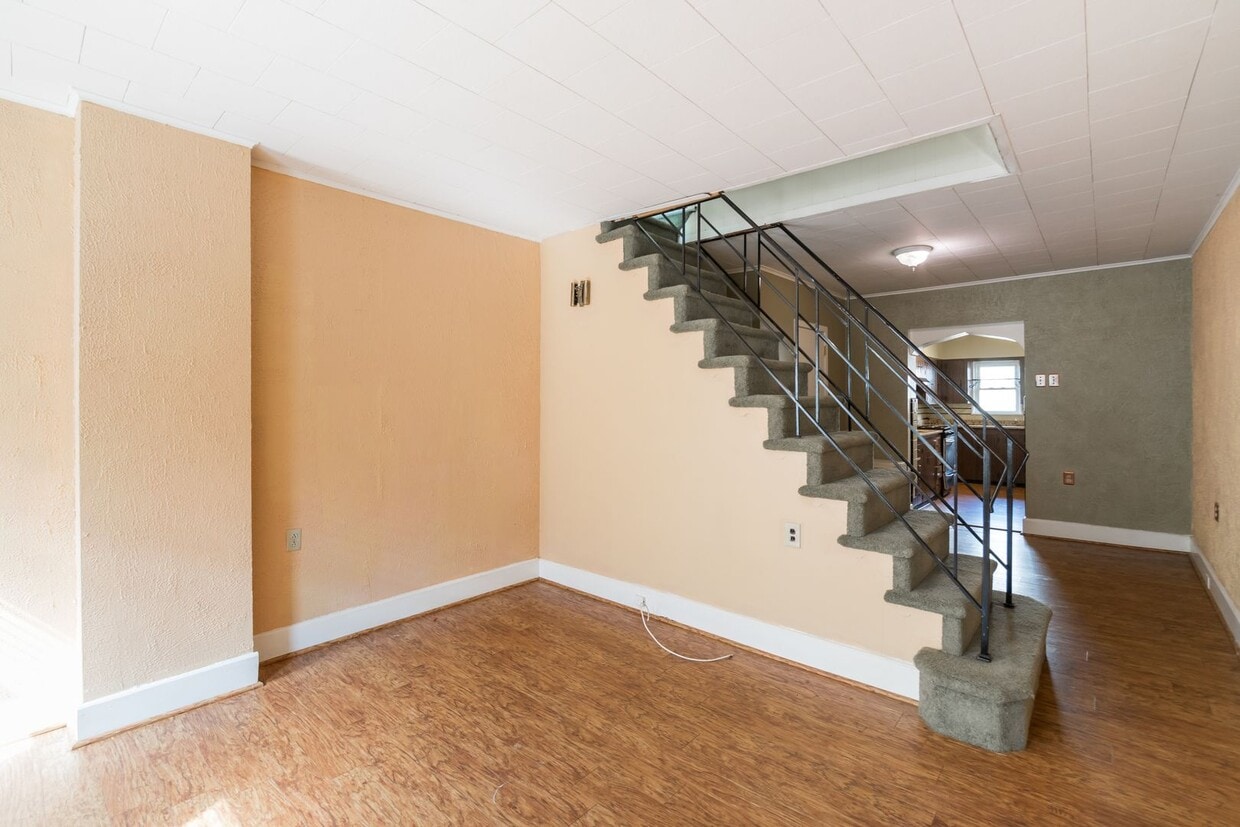 Charming South Philadelphia Home - Charming South Philadelphia Home