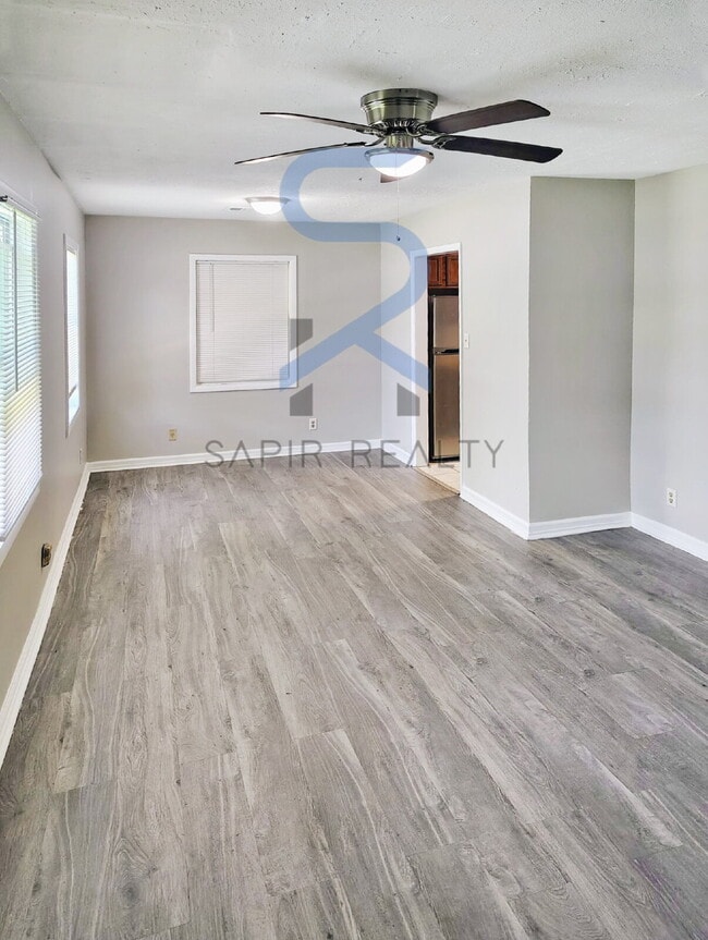 Building Photo - 203 Johns Rd