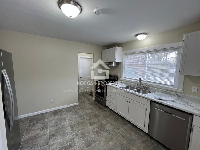 Foto del edificio - 1229 W 13th St