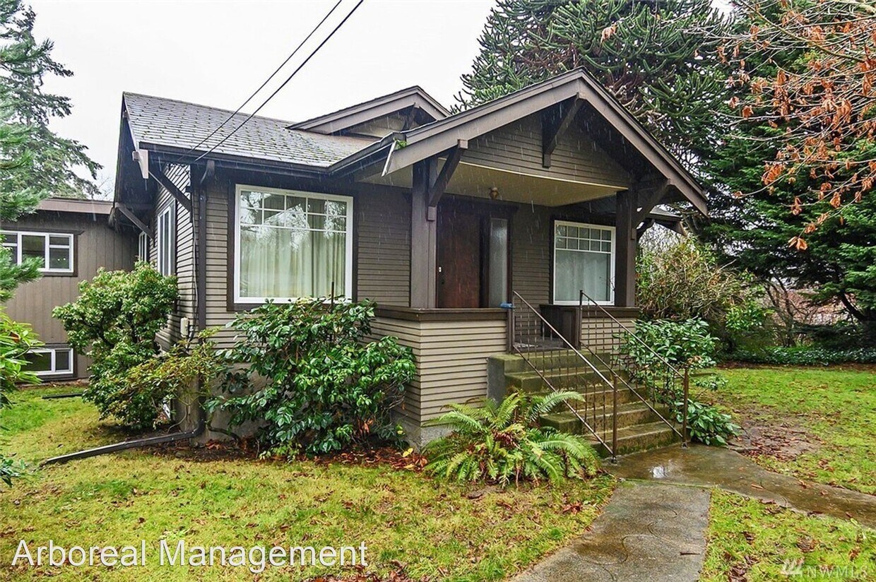 Primary Photo - 3 br, 2 bath House - 10311 Beacon Ave S