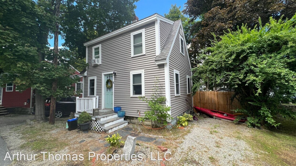 4 Elm Ct, Newmarket, NH 03857 House Rental in Newmarket, NH
