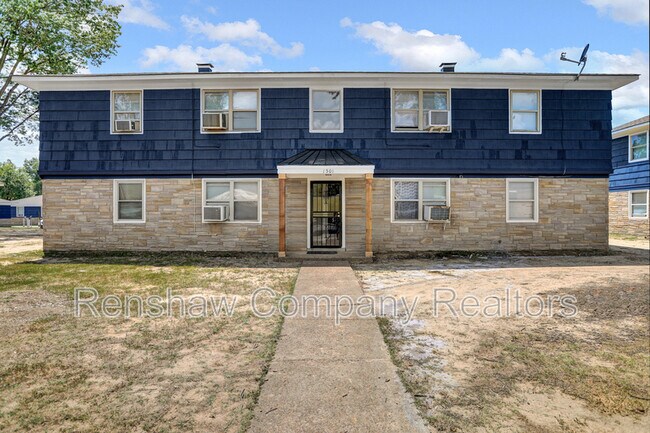 Building Photo - 1494 Wanda St