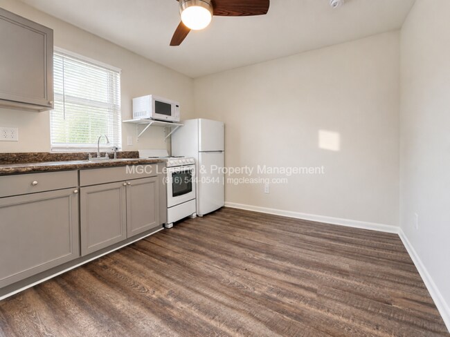 Foto del edificio - LEGRAND 55+ SENIOR LIVING COMMUNITY