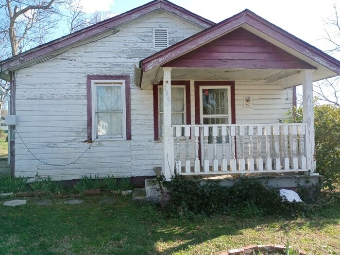 Primary Photo - 205 Wilbur St