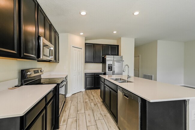 Building Photo - 522 Patton Lp