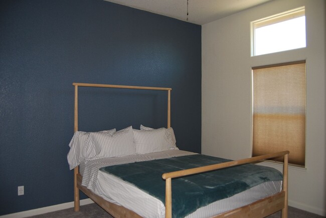 Building Photo - Single Level in Damonte Ranch
