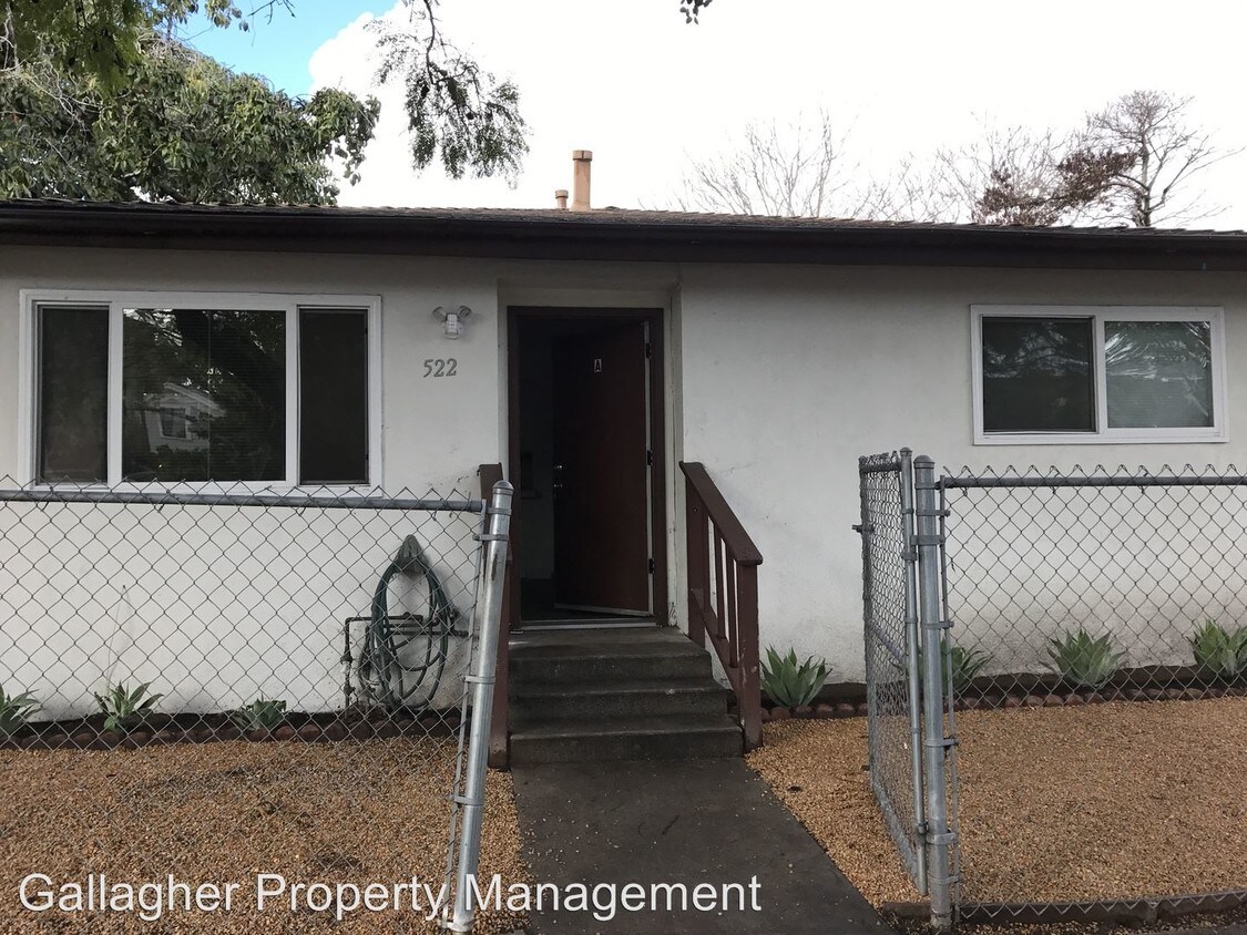 Primary Photo - 522 Myrtle Ave