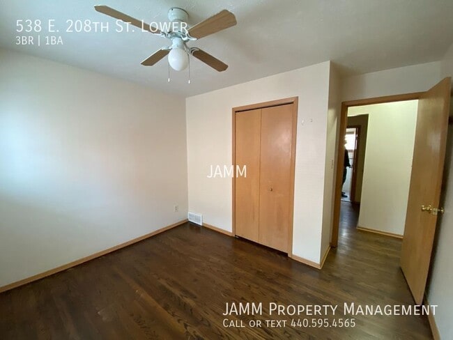 Building Photo - 538 E 208th St