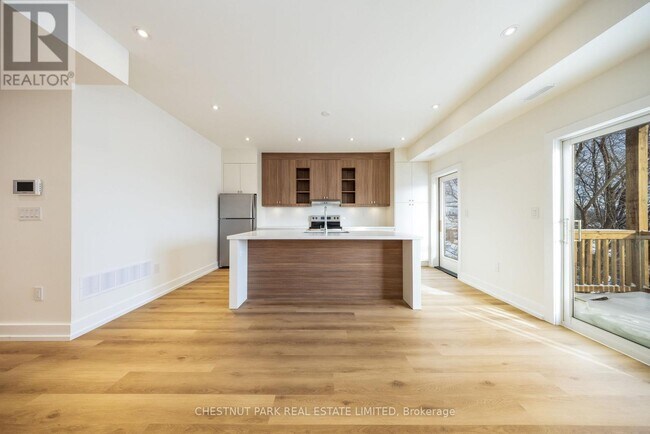 Building Photo - 29 Hatherley Rd