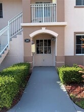 Building Photo - 1271 SE 28th Ct