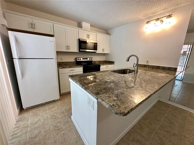 Foto del edificio - 2707 5th Ct