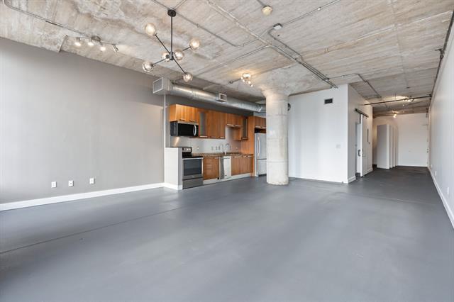Building Photo - 1122 Jackson St