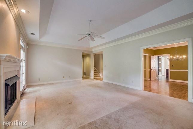 Building Photo - 3 br, 3 bath House - 9330 Coleherne Court