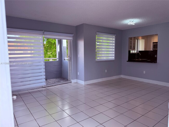 Building Photo - 6205 SW 131st Ct
