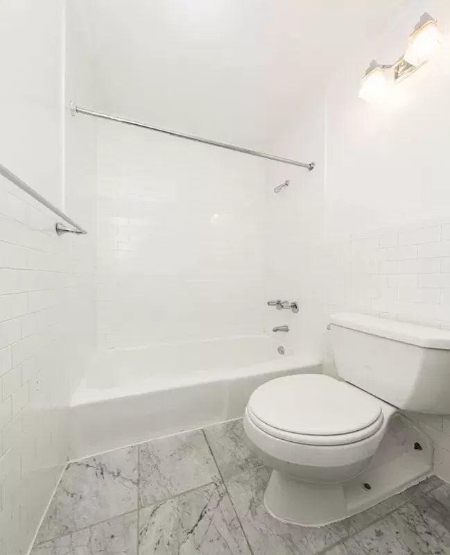 Building Photo - 322 West 14th Street