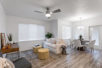 2BR, 2BA - 1,077SF - Village East Apartments & Townhomes