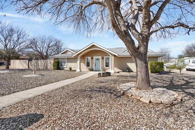Foto del edificio - 308 Boulder Ridge Dr
