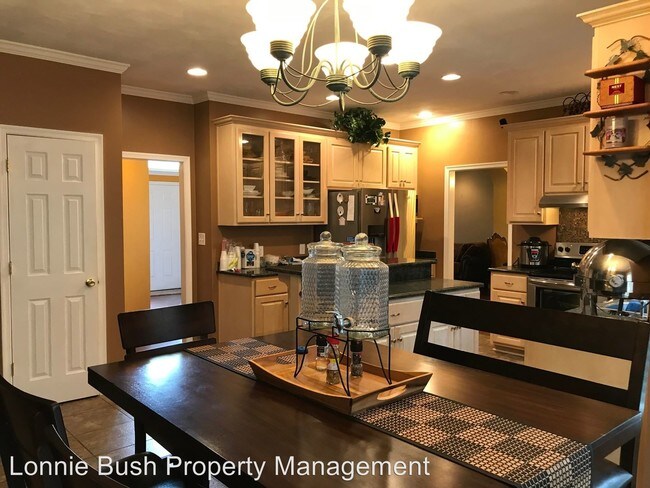 Foto del edificio - 4 br, 3 bath House - 2711 Burning Tree Lane