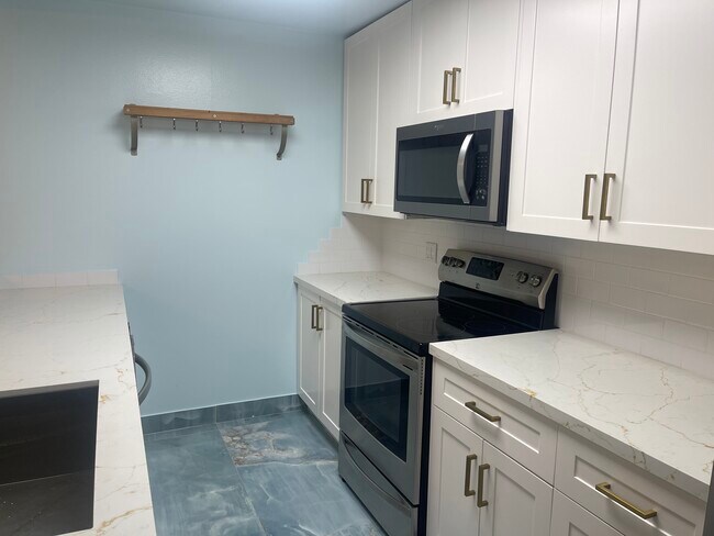 Foto del edificio - 1127 E Del Mar Blvd