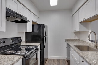 Interior Photo - The Pacifica - 1 & 2 bedrooms units - wash...