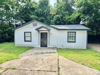 Building Photo - 1407 Ferguson Rd