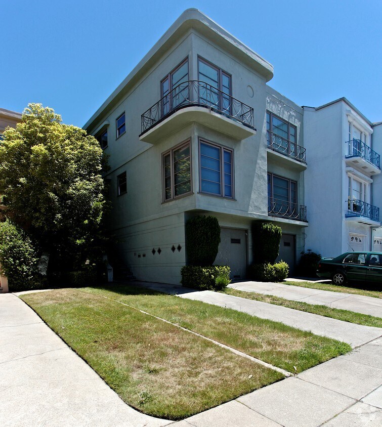 Foto del edificio - 40-42 Iris Ave
