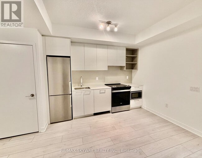 Building Photo - 260 Malta Ave.