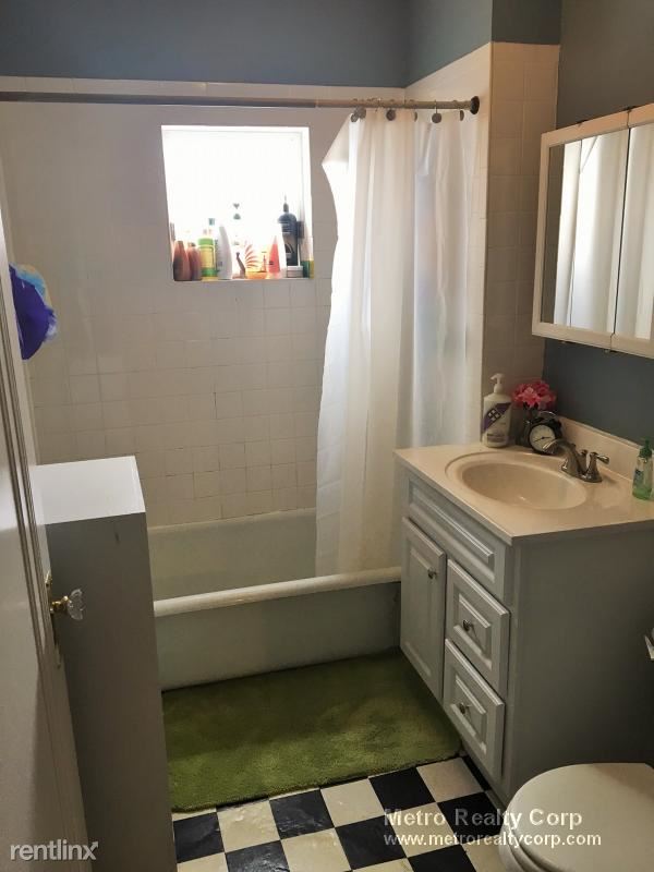 Building Photo - 21 Colborne Rd