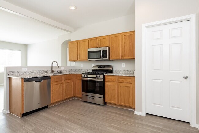Foto del edificio - 1015 Cove Palisades Dr