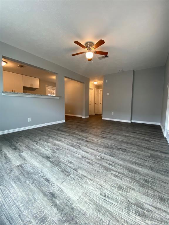 Building Photo - 7385 Lewis Dr
